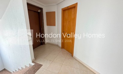 Reventa - Apartamento / piso - Los Montesinos