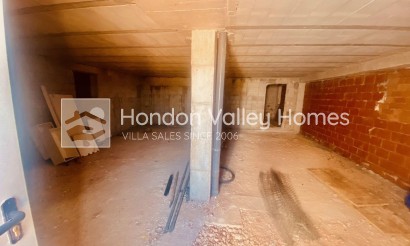 Obra Nueva / En Proyecto - Villa - Macisvenda
