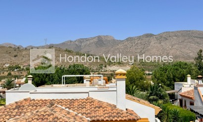Resale - Villa - Hondón de las Nieves - La Montañosa