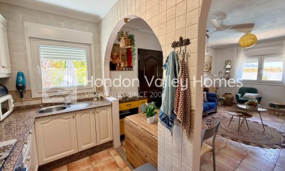 Resale - Villa - Hondón de las Nieves - La Montañosa