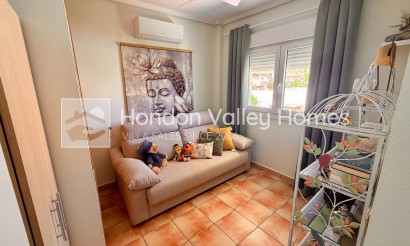 Resale - Villa - Hondón de las Nieves - La Montañosa