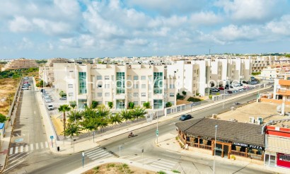 Resale - Apartment / flat - Orihuela Costa