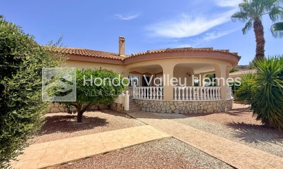 Resale - Villa - Hondón de las Nieves - La Montañosa