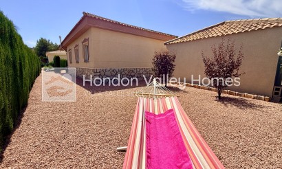 Resale - Villa - Hondón de las Nieves - La Montañosa
