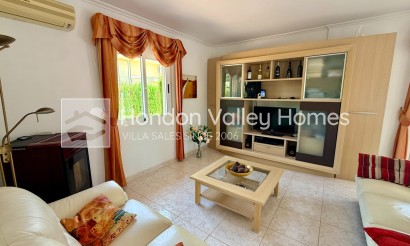 Resale - Villa - Hondón de las Nieves - La Montañosa