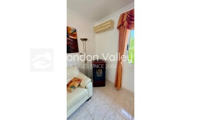 Resale - Villa - Hondón de las Nieves - La Montañosa