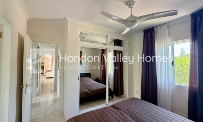 Resale - Villa - Hondón de las Nieves - La Montañosa
