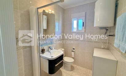 Resale - Villa - Hondón de las Nieves - La Montañosa