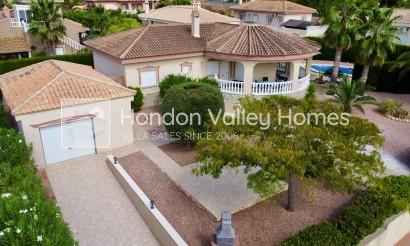 Resale - Villa - Hondón de las Nieves - La Montañosa