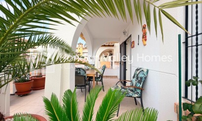 Wiederverkauf - Semi Detached Villa - Lomas de Cabo Roig - Orihuela Costa