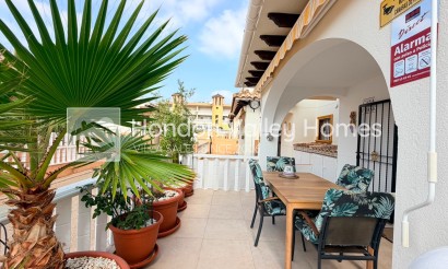 Wiederverkauf - Semi Detached Villa - Lomas de Cabo Roig - Orihuela Costa