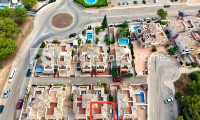Wiederverkauf - Semi Detached Villa - Lomas de Cabo Roig - Orihuela Costa