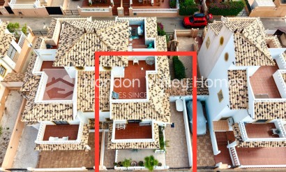 Wiederverkauf - Semi Detached Villa - Lomas de Cabo Roig - Orihuela Costa