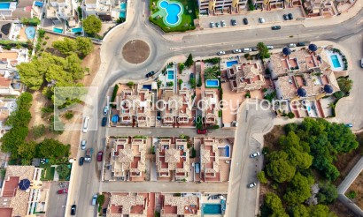 Wiederverkauf - Semi Detached Villa - Lomas de Cabo Roig - Orihuela Costa
