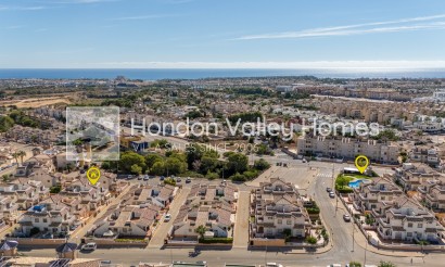 Wiederverkauf - Semi Detached Villa - Lomas de Cabo Roig - Orihuela Costa
