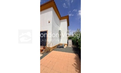 Resale - Villa - Detached - Hondón de las Nieves