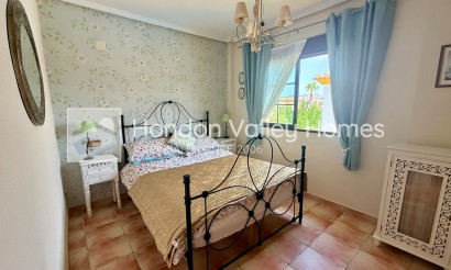 Resale - Villa - Detached - Hondón de las Nieves