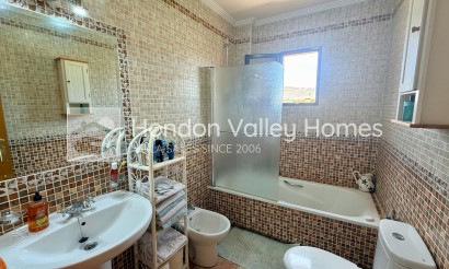 Resale - Villa - Detached - Hondón de las Nieves