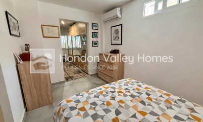 Resale - Villa - Elche - Center