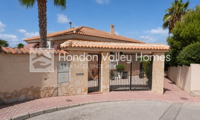 Wiederverkauf - Villa - Detached - Rojales