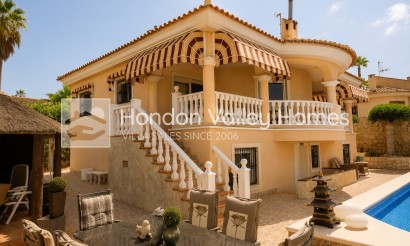 Wiederverkauf - Villa - Detached - Rojales