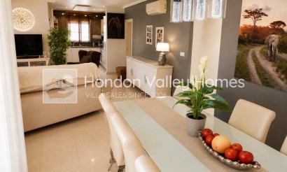 Wiederverkauf - Villa - Detached - Rojales
