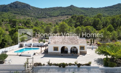 Herverkoop - Villa - Detached - La Romana