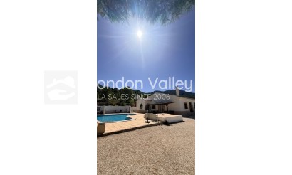 Herverkoop - Villa - Detached - La Romana