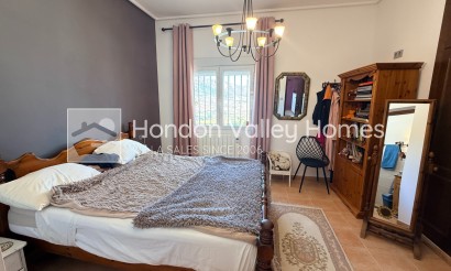 Herverkoop - Villa - Detached - La Romana
