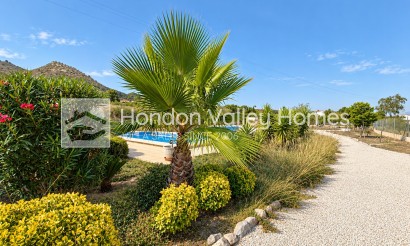 Herverkoop - Villa - Hondón de los Fráiles