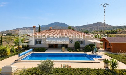 Herverkoop - Villa - Hondón de los Fráiles