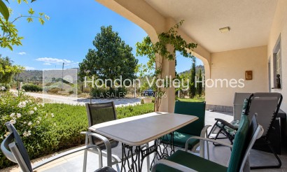 Herverkoop - Villa - Hondón de los Fráiles