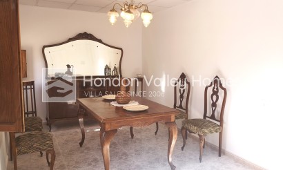 Resale - B. Town house - Los Montesinos