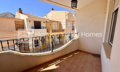 Resale - 2. Town house - El Canton