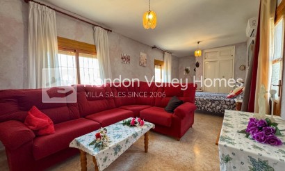 Wiederverkauf - Finca / Country Property - Orihuela