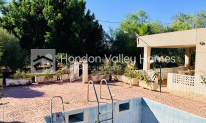 Herverkoop - Detached Villa - Crevillente