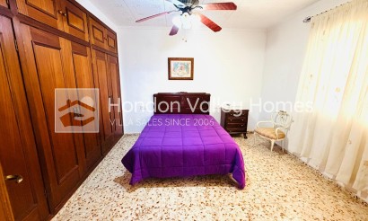 Herverkoop - Detached Villa - Crevillente