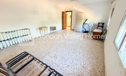 Herverkoop - Detached Villa - Crevillente