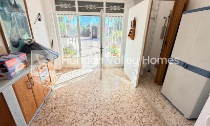 Herverkoop - Detached Villa - Crevillente