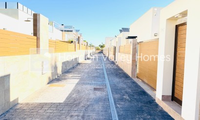 Herverkoop - Semi Detached Villa - Montesinos - La Herada