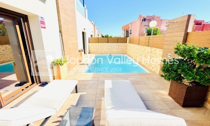 Herverkoop - Semi Detached Villa - Montesinos - La Herada