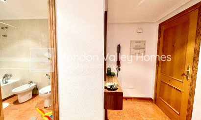 Herverkoop - Apartment - flat - Catral - pueblo