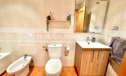 Herverkoop - Apartment - flat - Catral - pueblo