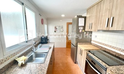 Herverkoop - Apartment - flat - Catral - pueblo