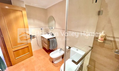 Herverkoop - Apartment - flat - Catral - pueblo