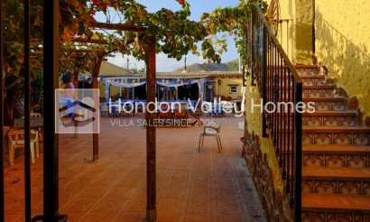 Resale - Villa - Barbarroja
