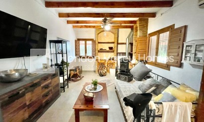 Rynek wtórny - Finca / Country Property - Orihuela
