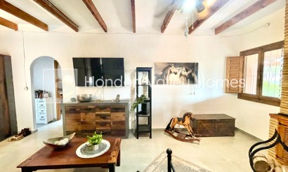 Rynek wtórny - Finca / Country Property - Orihuela