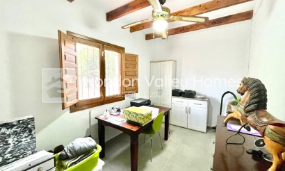 Rynek wtórny - Finca / Country Property - Orihuela