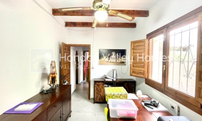 Rynek wtórny - Finca / Country Property - Orihuela